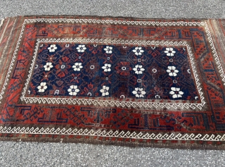 Antique Mina Khani Baluch rug from an old German estate. Beautiful large flatwoven kilim ends. Age: 19th century. Some corrosion of black. Size: 195x105cm / 6‘4ft by 3‘4ft     