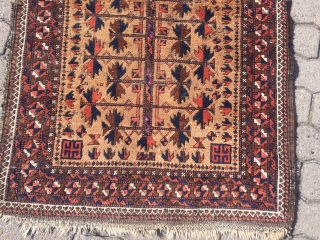 Beautiful antique Baluch prayer rug, nice collectors piece. Size: 140x80cm / 4'6''ft x 2'7''ft 
                  