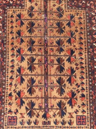 Beautiful antique Baluch prayer rug, nice collectors piece. Size: 140x80cm / 4'6''ft x 2'7''ft 
                  