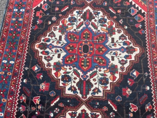 Beautiful antique Persian Bakhtiary village rug, age circa 1920. Size: ca. 305x160cm / 10ft by 5’3ft http://www.najib.de                