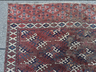Early Turkmen Yomud main carpet. Age: circa 1800. Beautiful Dyrnak Gul design. Some wear and old repairs but still very collectable. Size: circa 295x160cm / 9‘7ft by 5‘3ft http://www.najib.de    