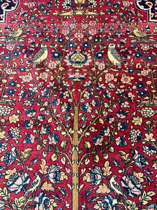 A fine antique Persian Isfahan rug, beautiful tree of life Design. Size ca. 210x145cm / 6’9ft by 4’7ft http://www.najib.de              