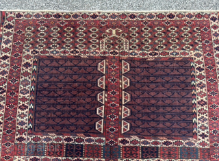 A very nice antique Turkmen Yomud Ensi, circa 150 years old. Very nice collectors piece. Size circa 160x130cm / 5,3ft by 4,3ft http://www.najib.de
