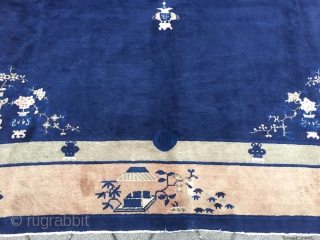 Estate find: Antique oversize Chinese Peking rug, very decorative, size: 520x303cm / 17'1''ft x 10ft , used original condition, some localized wear and old repairs, still very decorative.
     