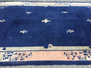 Estate find: Antique oversize Chinese Peking rug, very decorative, size: 520x303cm / 17'1''ft x 10ft , used original condition, some localized wear and old repairs, still very decorative.
     