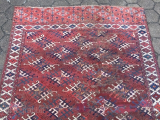 Antique Turkmen Yomud main-carpet with Dyrnak Gul design and a very nice Elem. Age: first half of the 19th century. A very old collector´s piece with some condition problems,    