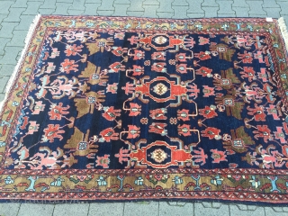 Antique Persian Hamedan rug, very nice drawing, good overall condition. Size: ca. 215x163cm / 7ft x 5'3''ft                