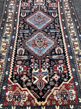 A very nice antique Persian Luri tribal rug, good condition, shiny wool. Size: ca. 280x150cm / 9'2''ft by 5ft              