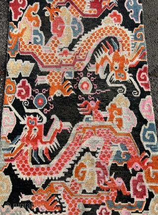 Beautiful Tibetan dragon rug, size: ca. 160x85cm / 5‘3ft by 3‘8ft www.najib.de                     