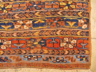 Antique grain bag woven by Afshar tribes of Southpersia. All natural colors. Size: 90x80cm / 3ft x 2'6''ft               