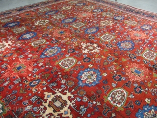 Highly decorative antique Malayer rug. Rare squarish size:ca. 400x395cm / 13'1''ft x 12'9''ft Good overall condition.                 