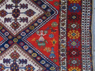 Antique Southwest-Persian Luri-Qashqai tribal rug. Lovely details like people and animals. 19th century. Size: 275cm x 150cm / 9'1'' x 5'' www.najib.de           