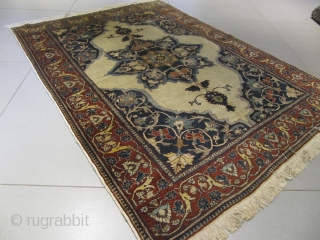 ref: S411/Tabriz Hajji Jallili Persian rug , excellent condition, end of 19th century , full pile , size 2.75 x 1.30 9'1 x 5'3         