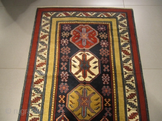 ref: S151 / karabagh sunburst caucasian antique rug 
size: 5'8 x 3'8  /  1.73 x 1.14

SOLD               