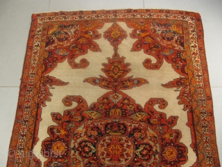 c) Malayer Persian rug, 19th century, perfect condition
size: 205 X 135  /  6' X 4'                