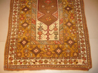 ref: S301 / Melas Anatolian rug, 19th century, perfect condition
size: 180 X 125  /  5' X 4'              