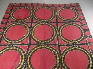 ref: S2100 / Suzani Tashkent, perfect condition
size: 235 X 190  /  7' X 6'
                 