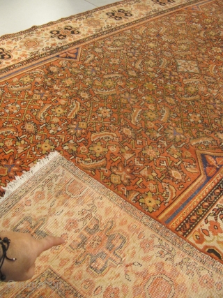 u) Hamadan Malayer Persian rug, 20th century, perfect condition
size: 300 X 155  /  9' X 5'               