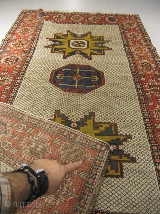 ref: S189 /Kuba Gymil Caucasian antique rug, 19th century, perfect condition
size: 185 X  110  /  6' X 3'            