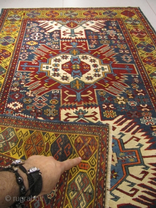 ref: 685 /Kuba Zeijwa Caucasian antique rug, 19th century, perfect condition
size: 175 x 130  /  5' X 4'             