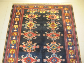 ref: 661 / Chirvan Caucasian antique rug, 19th century, perfect condition
size: 175 X 120  /  5' X 3'             