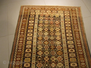 ref: S311 / Kuba Tchitchi Caucasian antique rug, perfect condition, 19th century
size: 200 X 125  /  6' X 4'            