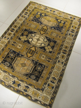 ref : S1826 / Kuba orduch Caucasian antique rug, perfect condition
size: 155 X 105  /  5' x 3'             