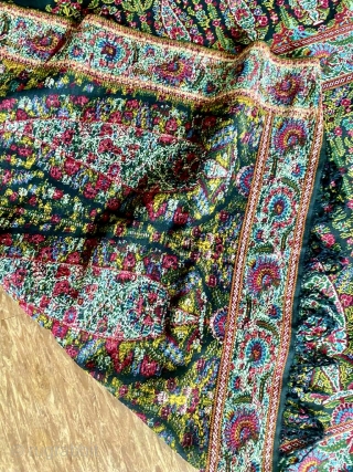 Exceptional antique shawl dated 1850 it’s in extremely good condition 300cm by 140cm 
Bright colours soft and light weight              