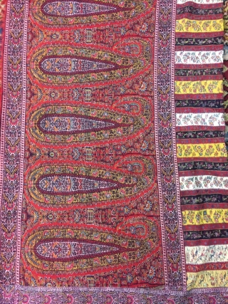 Beautiful antique kashmir jamawar stripe shawl in excellent condition fine colour it measure 107 inches by 50 inches . 9 feet long by 4.2 feet wide .
Ask for price    