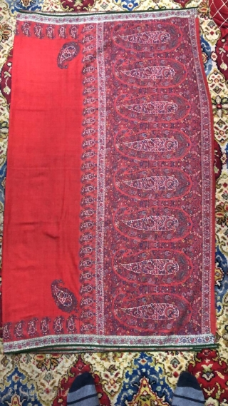 Exceptional antique kashmir shawls in excellent condition it measures 116 inches  by 53 inches . 9.8 feet long 4.5 feet wide 
Beautiful colours 
Ask for the price     