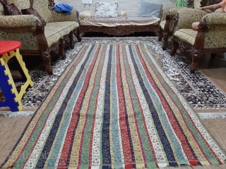 extremely rare antique khatraaz strip shawl 1750 to 1800 era  in good condition it measures 102 inches by 50 inches some moth holes but can be repaired it nice coloures.
  