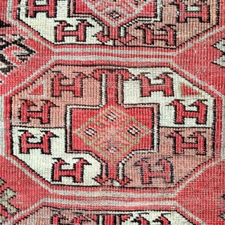 Antique Turkmen Ensi Ersari / Kizil ayak Main Carpet, Rug 3'10" x 6'10"
Part of a private collection.
Rare , collectible              