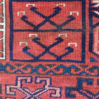 Mid 19th C Antique Ersari Turkmen Ensi Rare 4'4"x6'7" Collectors Piece

As my Akstafa this exceptional Ensi Ersari was part of a private Collection in DC area

Knots assymetric open to the left
Warps :  ...