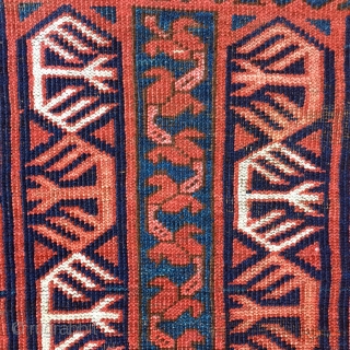 Mid 19th C Antique Ersari Turkmen Ensi Rare 4'4"x6'7" Collectors Piece

As my Akstafa this exceptional Ensi Ersari was part of a private Collection in DC area

Knots assymetric open to the left
Warps :  ...