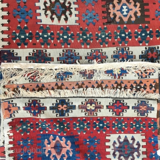 West Anatolian Kilim...Cine / Aydin....HAlf, before 1830....all excellent vegetal dyes superb early pallett, Superb Condition.
2'8" x 9'9"
                