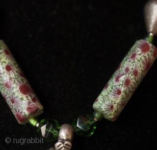 Millefiori Venice beads, old green vaseline Czeck and biconic Touareg beads with 925 India silver amulet.

Price is including recorded mail international shipping Paypal accepted

         