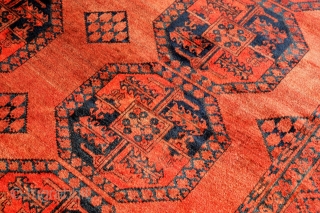 Big Suleimani Turkman Afghan rug from the end of 19th Century or beggining of 20th Century. This rug has a very balanced and elegant design on a lovely terracotta background, made of  ...