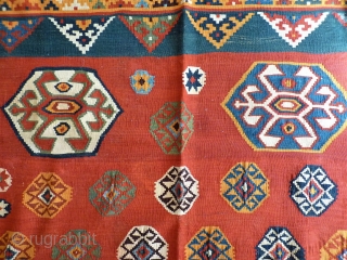 A great Qashqai kilim woven with very finelly spun wool, creating thus a kilim of great appeal. The design is very well done and with attention to small details. All natural dyes.  ...