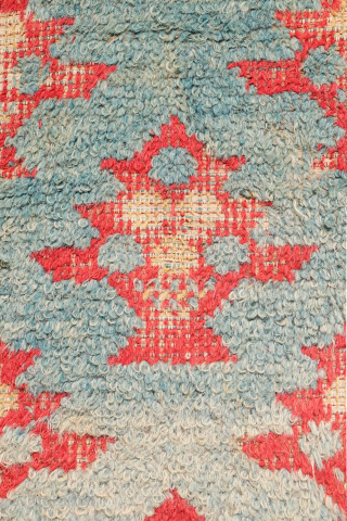 ¡Hola! A rare early 19th century, or even 18th century, antique Alpujarra rug from Granada, Spain, woven with the traditional looped technique on a linen base. It is very rare to find ...