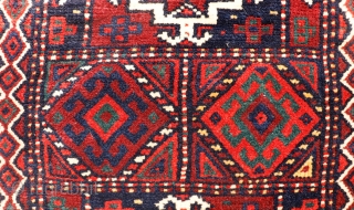 A very finely woven beluch balisht from Iran with silk highlights and finished off with a kilim skirt. Full pile, mint condition, no signs of wear. Bought it in our last trip  ...