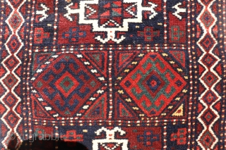 A very finely woven beluch balisht from Iran with silk highlights and finished off with a kilim skirt. Full pile, mint condition, no signs of wear. Bought it in our last trip  ...