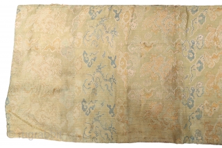 This interesting Uchishiki Japanese altar cloth, dated 1817, is woven from very fine silk. The delicate motifs represent clouds and dragons. It contrasts with the back of thick vegetable fiber, which bears  ...