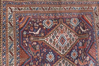 Carpet woven by Arab tribes from Southern Irán. All the dyes are natural, and the design stands out for the multitude of floral and animal motifs used. 175 × 135 cms, 1850-1870s.  ...