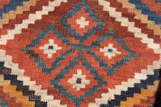 During our regular trips to Iran, occasionally we find kilims from this Luri subtribe, which we haven´t identified. They tend to have repeated medallions drawn freely, terracotta colours and every single one  ...