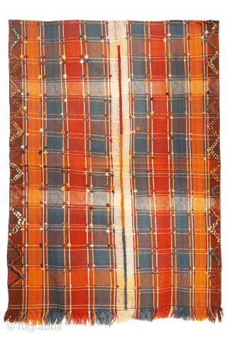 A very finelly woven qashqai moj or jajim, woven entirely with natural dyes. As can be seen the weaver had access only to a small loom and therefore she had to weave  ...