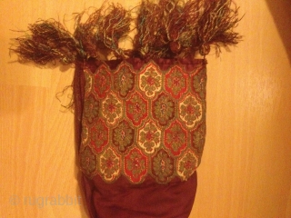 Antique gold/silk thread embroidered Bag/purse
Termeh, 22cmx14cm                           
