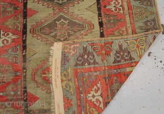 Nice antique Turkish Milas rug size 130x100 (circa 1870)                        