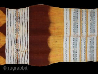 Wool and cotton women's belt "kourzia" cod. 0333. Beni Mesguilda Berber people. Western Rif. Morocco. Early 20th. century.Dimension cm. 297 x 33 ( 117" x 13").
These belts were worn folded in half  ...