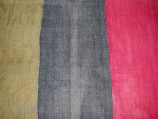 Perdeh cod. 0580. Wool. Eastern Anatolia. 1st. half 20th. century. Size 195 x 340 (76.8 x 134 inches). Very good condition.            
