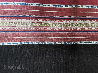 Aymara “Awayo” woman's shawl mantle cod. 0844, Sica Sica Region, Dept. of La Paz, Late 19th C. Bolivia. Natural dyes, alpaca. . Size cm. 114 x 122 (3’9” x 4’0”).
A typical woman ...